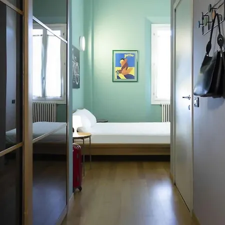 Apartment Red Flat *